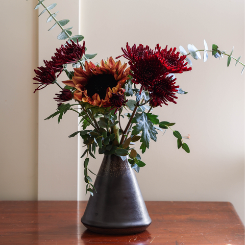 Onyx Bud Vase