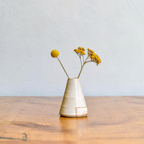 Bottom halfsies bud vase