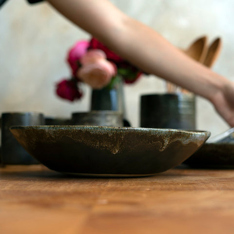 Tablescape featuring the Onyx Collection