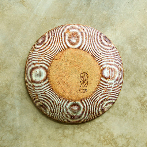 Back of a Sierra Dessert Bowl, showcasing the circular texture