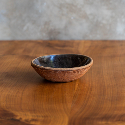 Sierra Small Soup Bowl with a shiny Eelskin Glaze